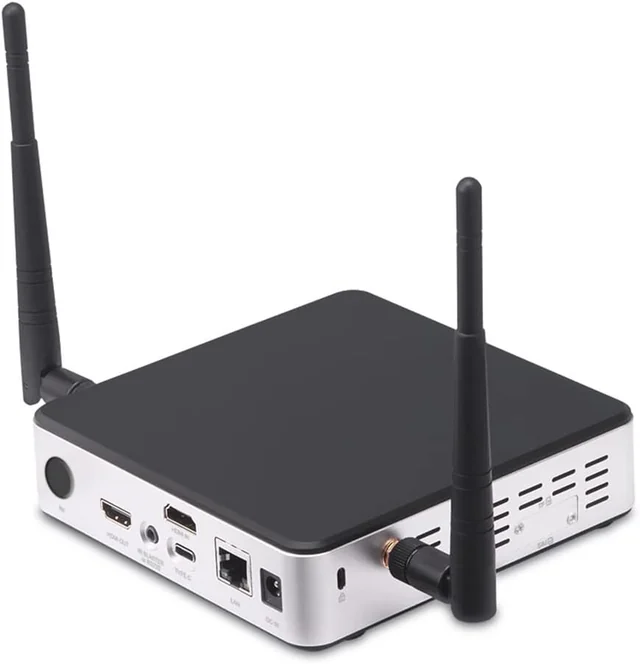 Geniatech APC820 signage player